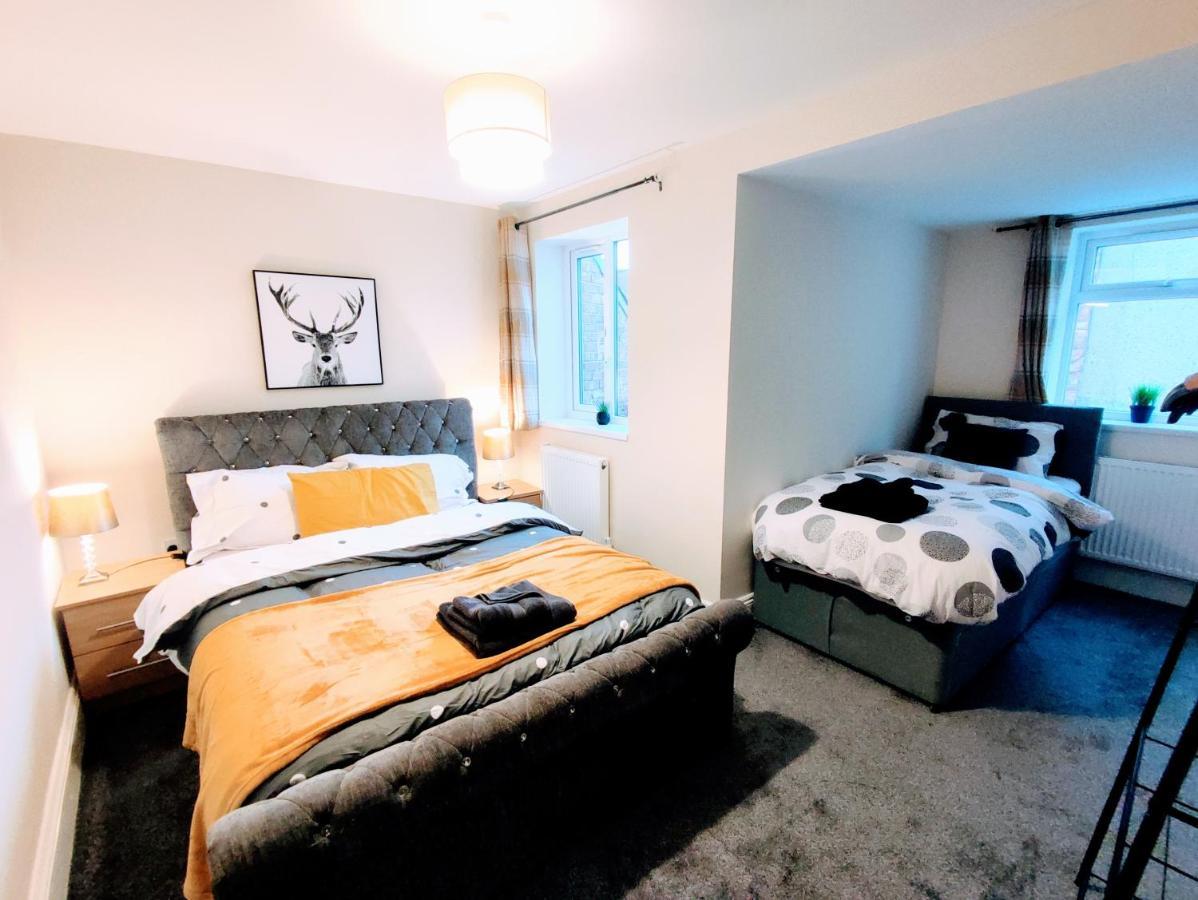 Crystal Suite 2 -Free Private Parking نورث شيلدز المظهر الخارجي الصورة