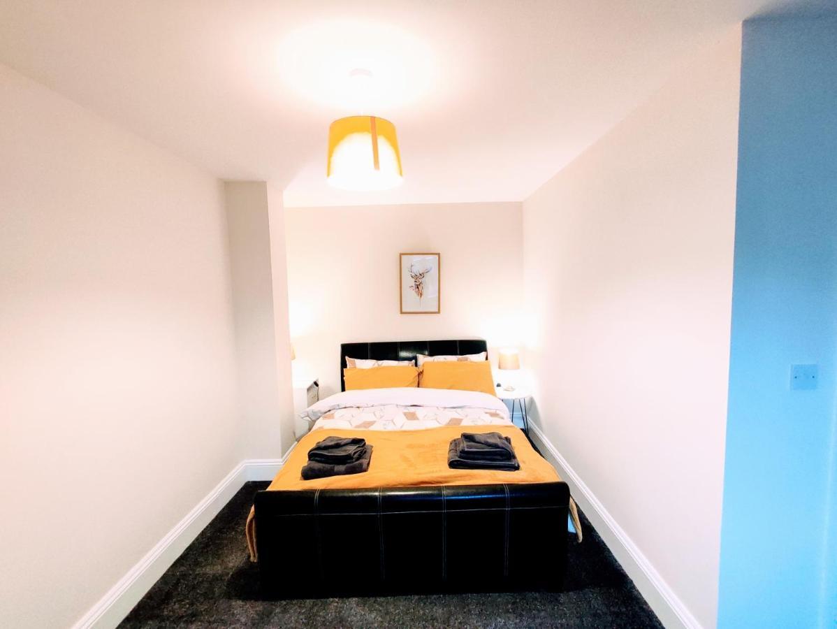 Crystal Suite 2 -Free Private Parking نورث شيلدز المظهر الخارجي الصورة
